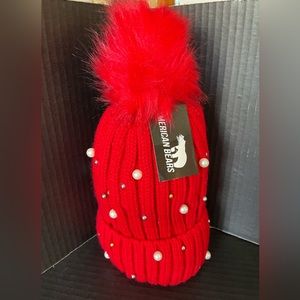 Women’s Winter Hat. NWT